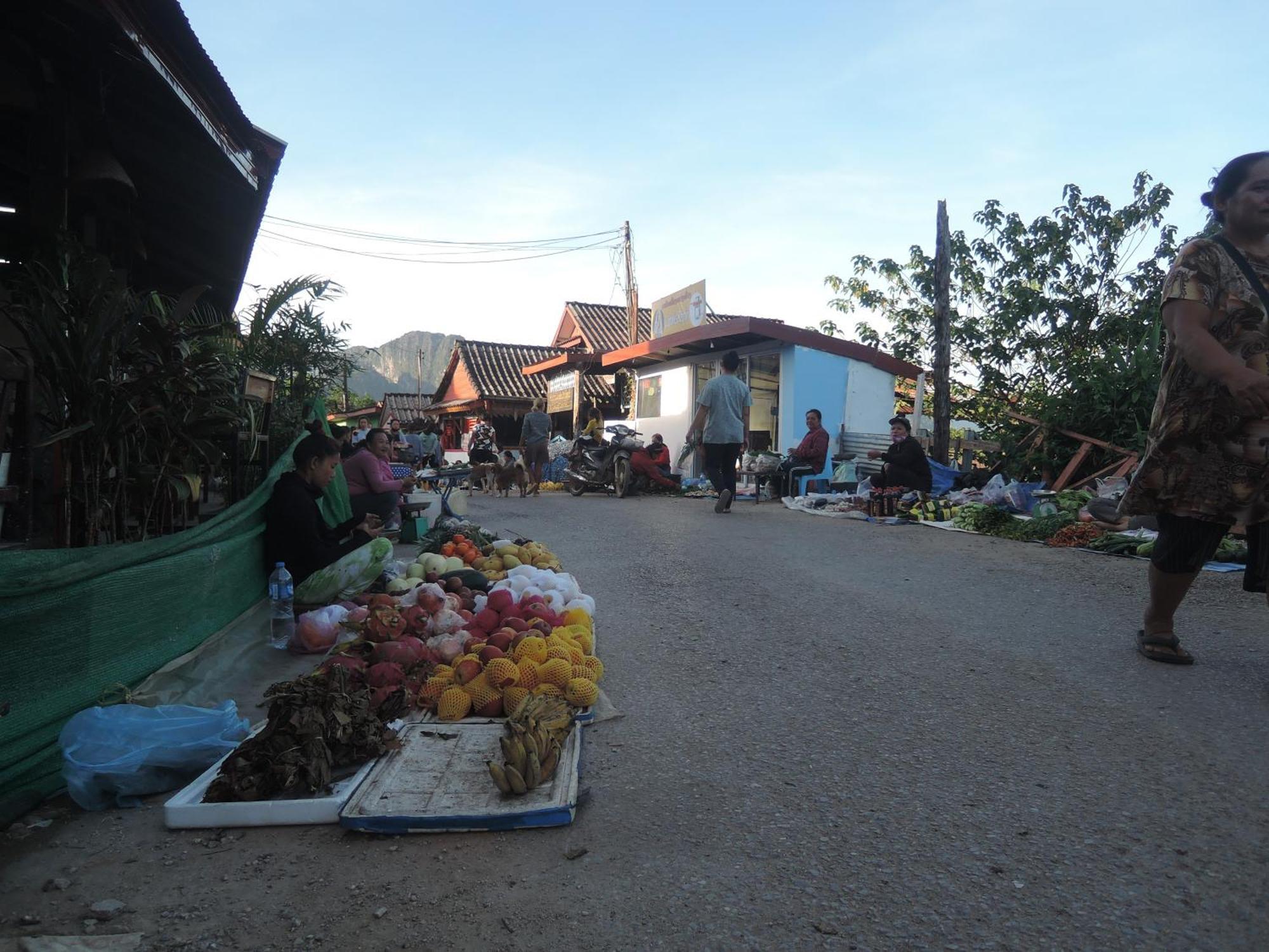 Lacasa Vang Vieng Hotel Kültér fotó